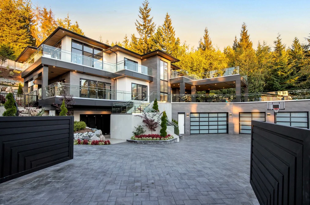184 KINSEY DRIVE, Port Moody BC V3H 0G7, Port Moody BC — Residential for Sale - Photo 2