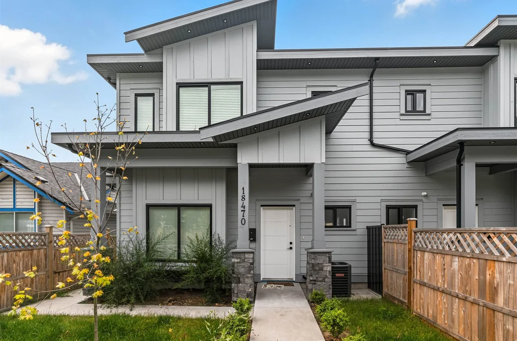 18470 64 Ave, Surrey, BC - MLS: R3173038