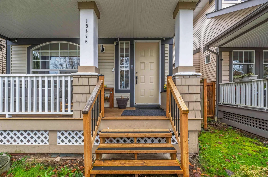 18476 66A AVENUE, Surrey BC V3S 9B1, Surrey BC — Residential for Sale - Photo 2