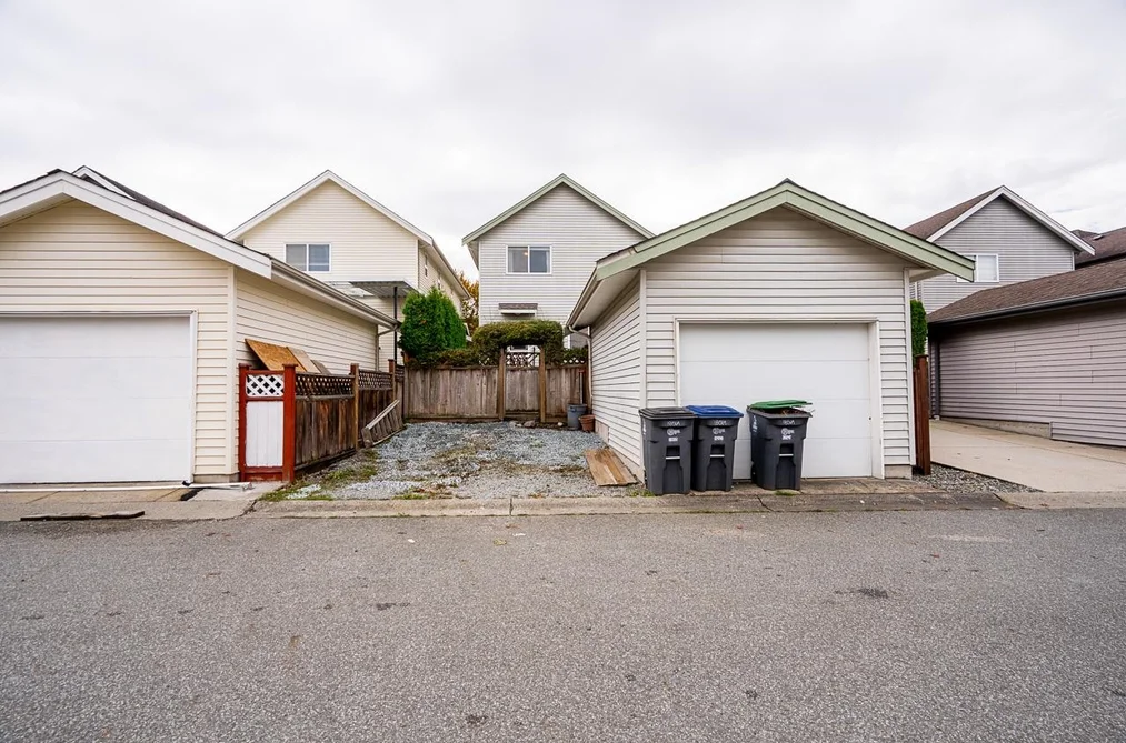 18569 67th Avenue, Surrey, BC - House for Sale - Photo 37 of 37 18569 67th Avenue, Surrey, BC - House for Sale - Photo 37 of 37