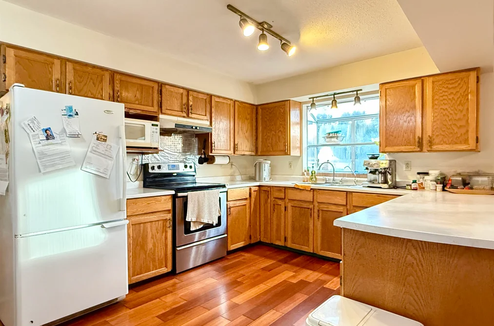 18572 76 AVENUE, Surrey BC V4N 3G5, Surrey BC — Residential for Sale - Photo 7