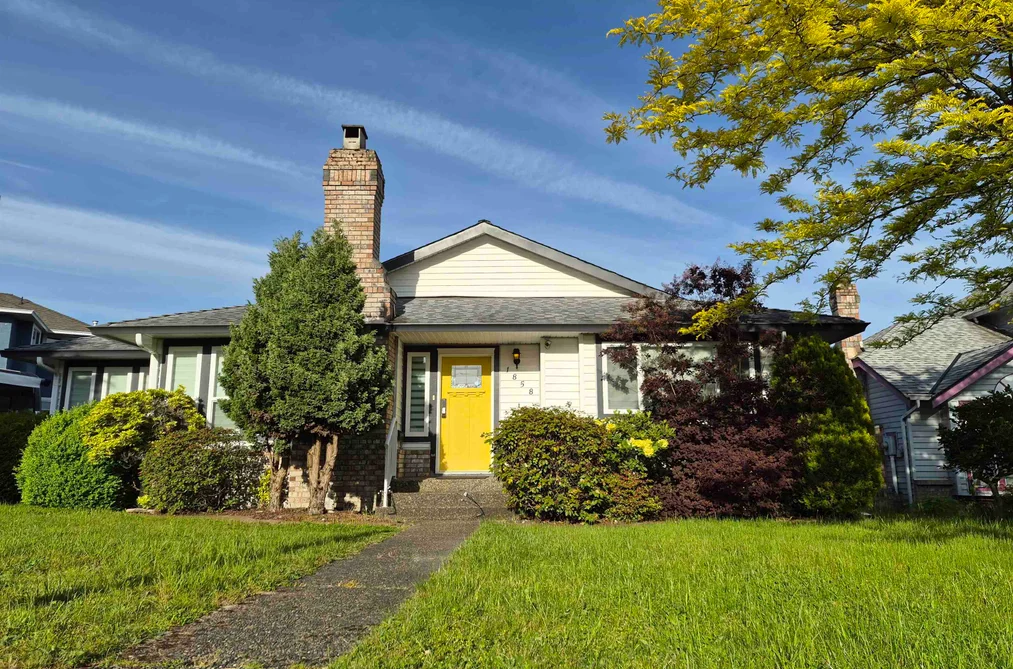 House for sale at 1858 Walnut Crescent Coquitlam British Columbia - MLS: R3124958