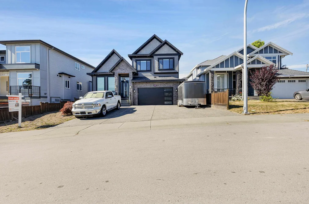 18585 56 AVENUE, Surrey BC V3S 9E5, Surrey BC — Residential for Sale — Photo 5 of 40