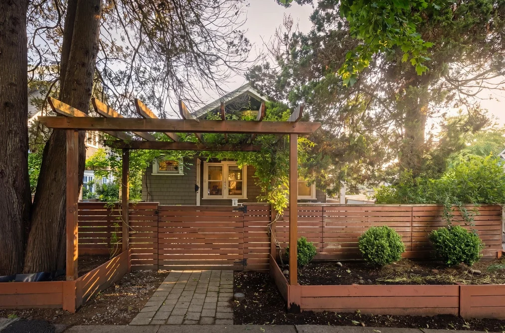 1859 SEMLIN DRIVE, Vancouver BC V5N 4P9, Vancouver BC — Residential for Sale — Photo 38 of 40