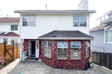 1860 SE Marine Dr, Vancouver, BC - MLS: R3122293