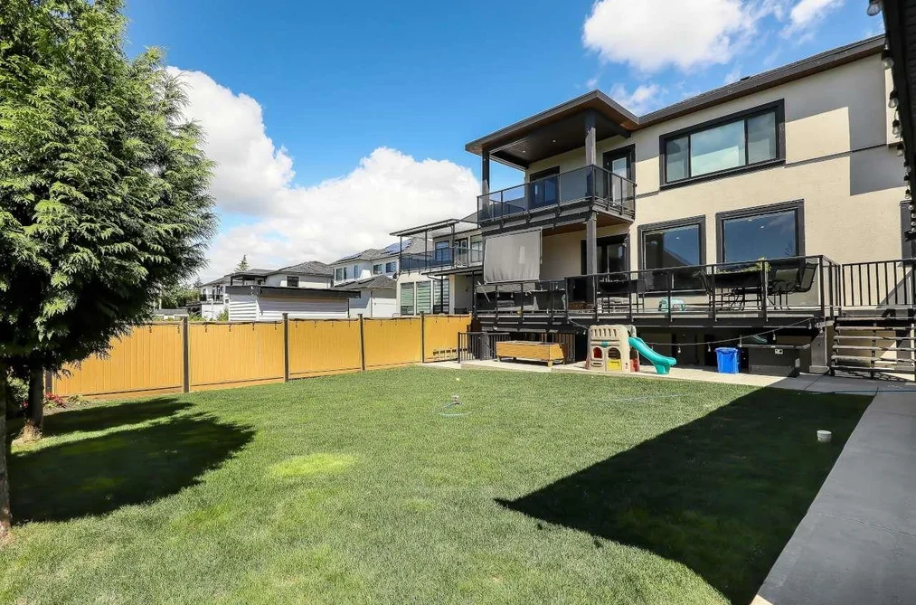 18626 57 AVENUE, Surrey BC V3S 7N2, Surrey BC — Residential for Sale — Photo 39 of 40