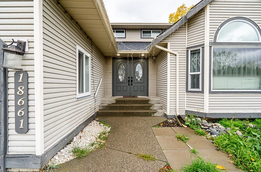 18661 56 AVENUE, Surrey BC V3S 7Y2, Surrey BC — Residential for Sale - Photo 3