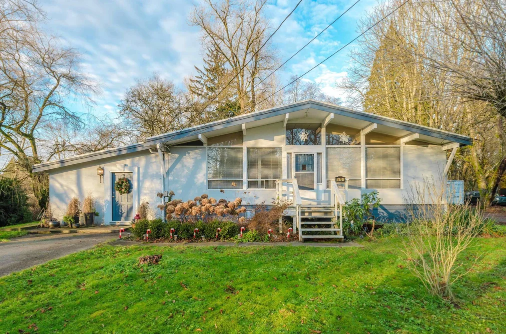 18701 88 AVENUE, Surrey BC V4N 5T1, Surrey BC — Residential for Sale - Photo 2