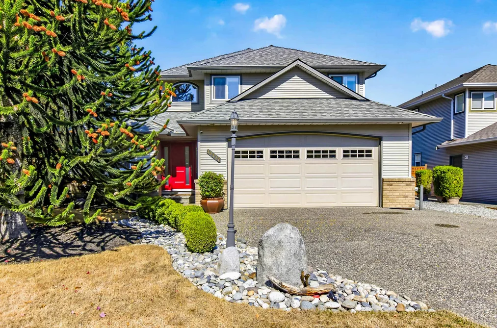 House for sale at 18737 65 Avenue Surrey British Columbia - MLS: R3167822
