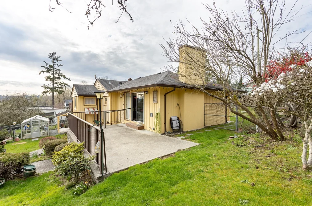 1874 HILLSIDE AVENUE, Coquitlam BC V3K 1K5, Coquitlam BC — Residential for Sale - Photo 3