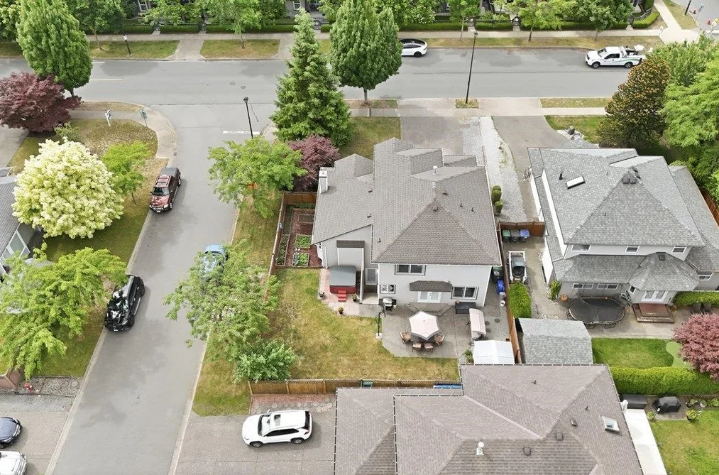 18745 65 AVENUE, Surrey BC V3S 8V2, Surrey BC — Residential for Sale — Photo 39 of 40