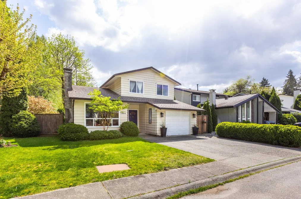 1884 BLUFF WAY, Coquitlam BC V3E 1J2, Coquitlam BC — Residential for Sale - Photo 2