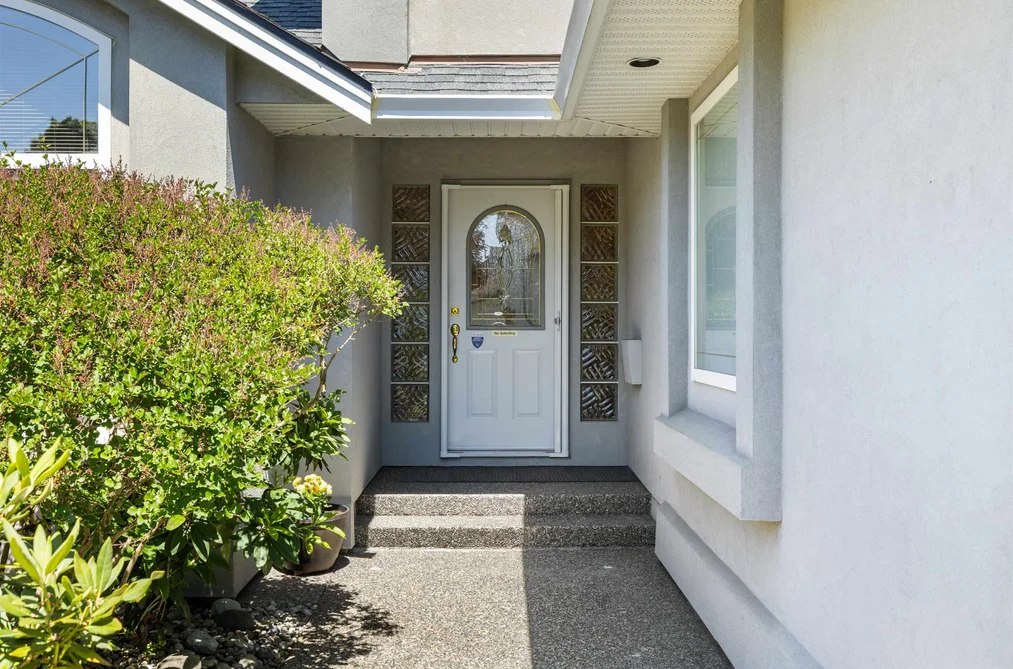 18851 64A AVENUE, Surrey BC V3S 8V3, Surrey BC — Residential for Sale — Photo 6 of 40
