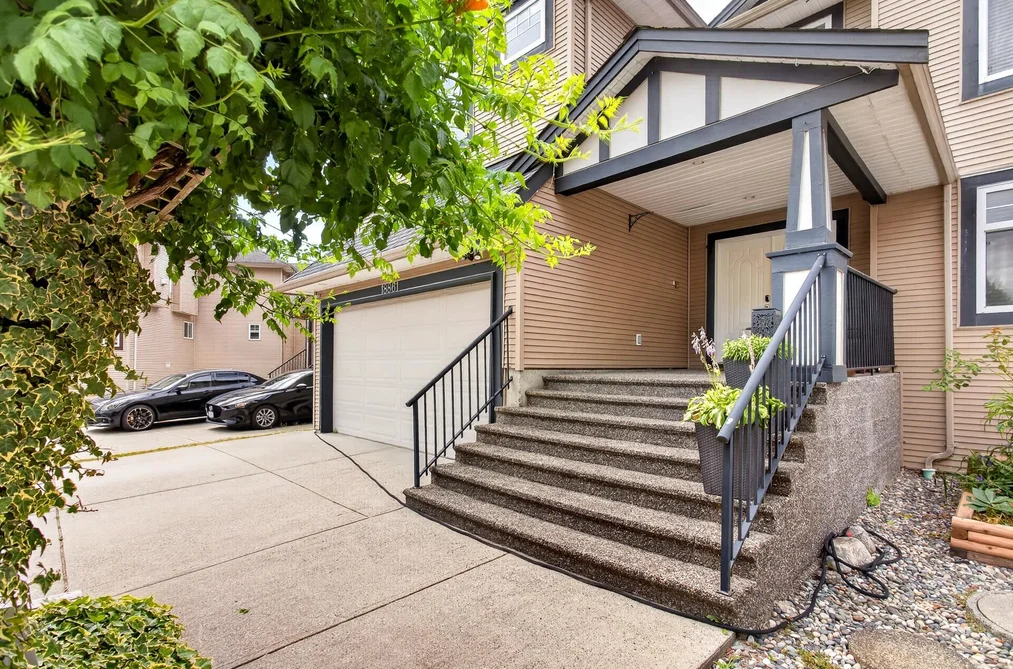 18861 122B AVENUE, Pitt Meadows BC V3Y 1S4, Pitt Meadows BC — Residential for Sale - Photo 2