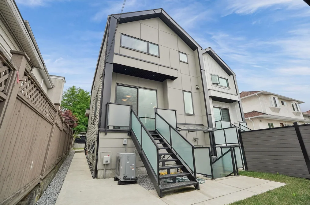 1889 E 34TH AVENUE, Vancouver, BC — Residential for Sale — Photo 36 of 38