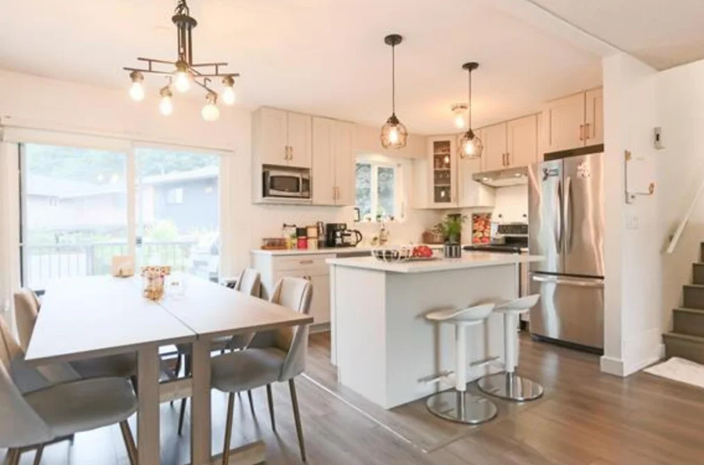 1890 BOW DRIVE, Coquitlam BC V3E 1P6, Coquitlam BC — Residential for Sale — Photo 9 of 25