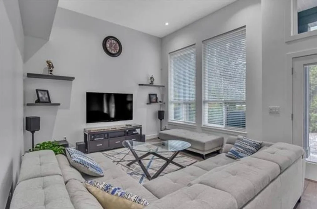 1892 KING GEORGE BOULEVARD, Surrey BC V4A 5A1, Surrey BC — Residential for Sale - Photo 3
