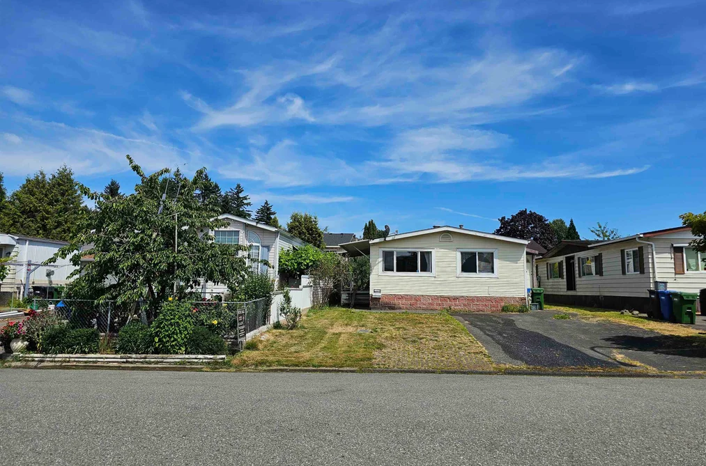 1895 SHORE CRESCENT, Abbotsford BC V2S 5H1, Abbotsford BC — Residential for Sale - Photo 2