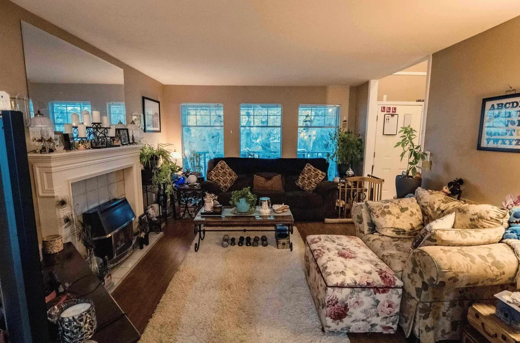 18961 60B AVENUE, Surrey BC V3S 8A4, Surrey BC — Residential for Sale - Photo 2