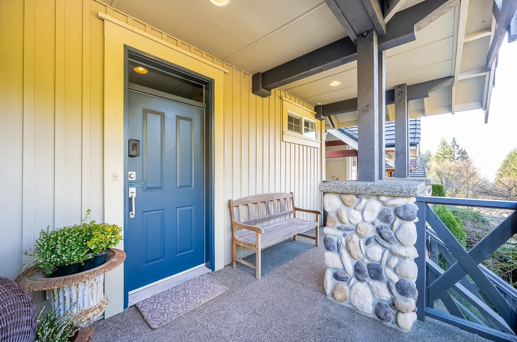 1899 PARKWAY BOULEVARD, Coquitlam BC V3E 3L5, Coquitlam BC — Residential for Sale - Photo 3