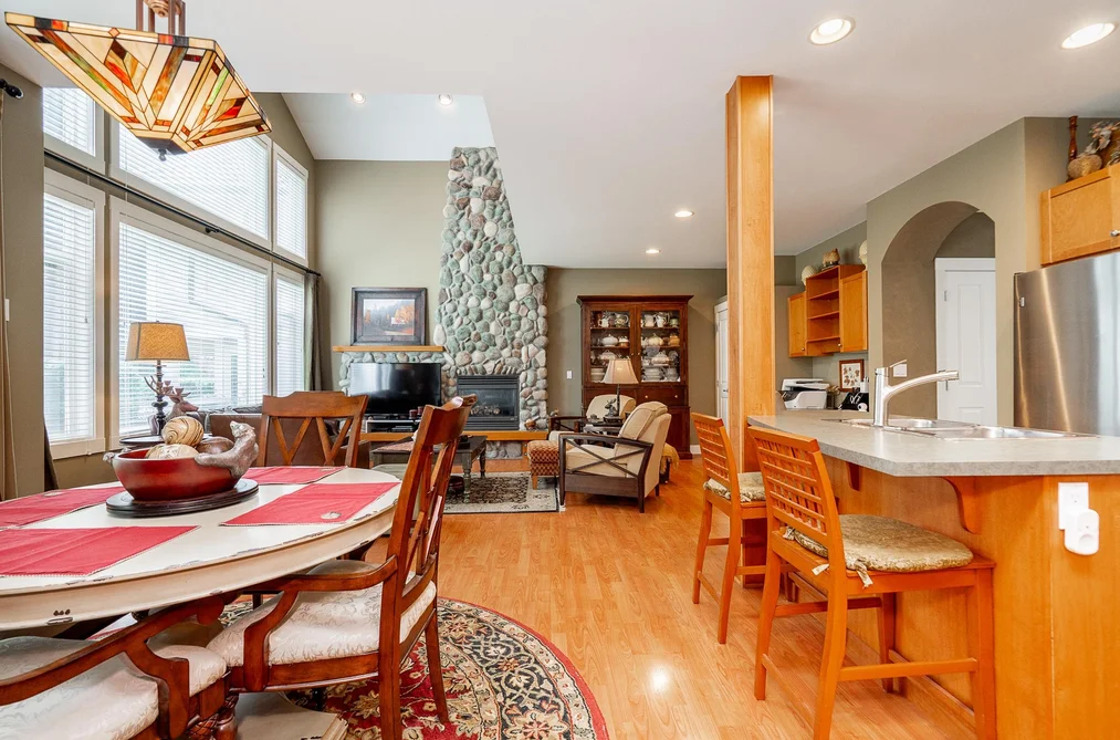 1899 PARKWAY BOULEVARD, Coquitlam BC V3E 3L5, Coquitlam BC — Residential for Sale - Photo 5