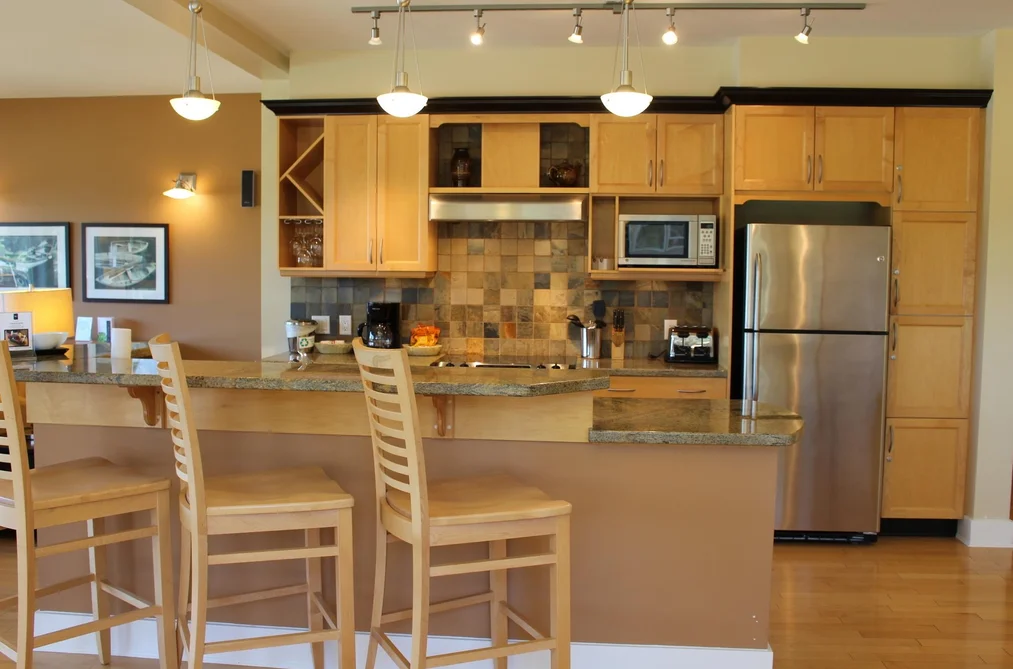 18D-12849 Lagoon Road, Madeira Park, BC - Townhouse for Sale - Photo 4 of 33