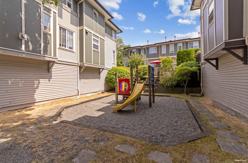 19 1010 EWEN AVENUE, New Westminster, BC — Residential for Sale — Photo 36 of 37