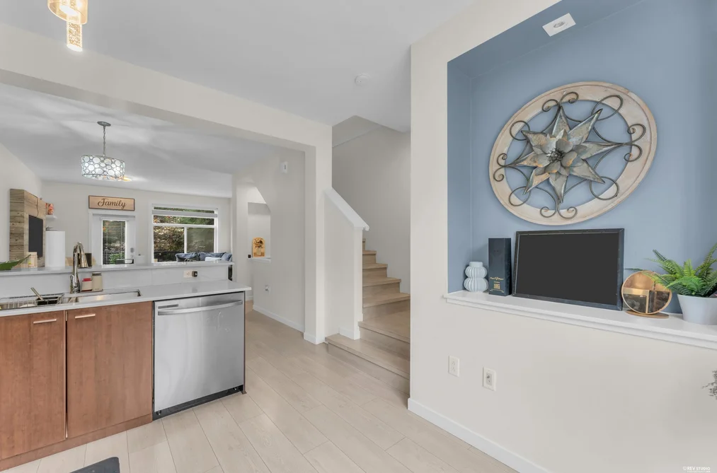 19-15075 60 Avenue, Surrey, BC - Townhouse for Sale - Photo 15 of 33 19-15075 60 Avenue, Surrey, BC - Townhouse for Sale - Photo 15 of 33