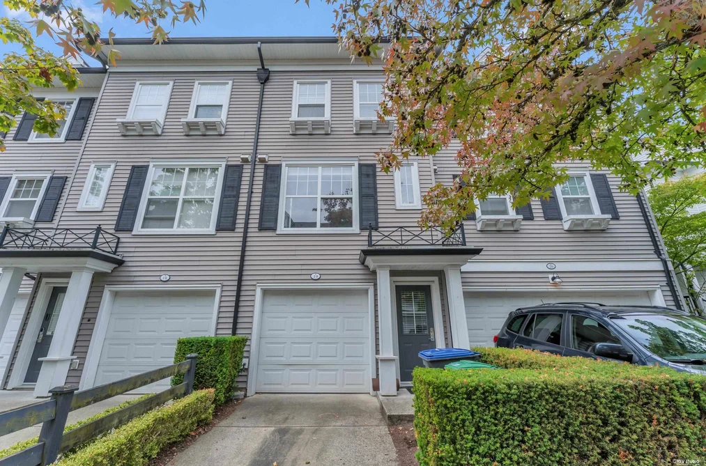 19-15075 60 Avenue, Surrey, BC - Townhouse for Sale - Photo 2 of 33 19-15075 60 Avenue, Surrey, BC - Townhouse for Sale - Photo 2 of 33