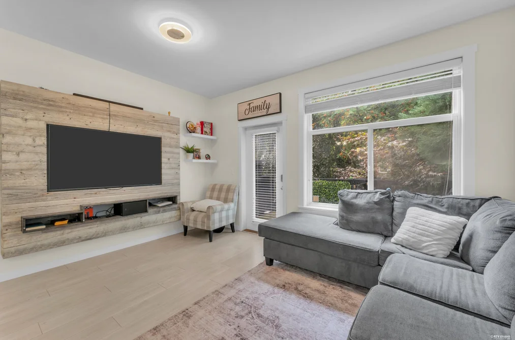19-15075 60 Avenue, Surrey, BC - Townhouse for Sale - Photo 6 of 33 19-15075 60 Avenue, Surrey, BC - Townhouse for Sale - Photo 6 of 33