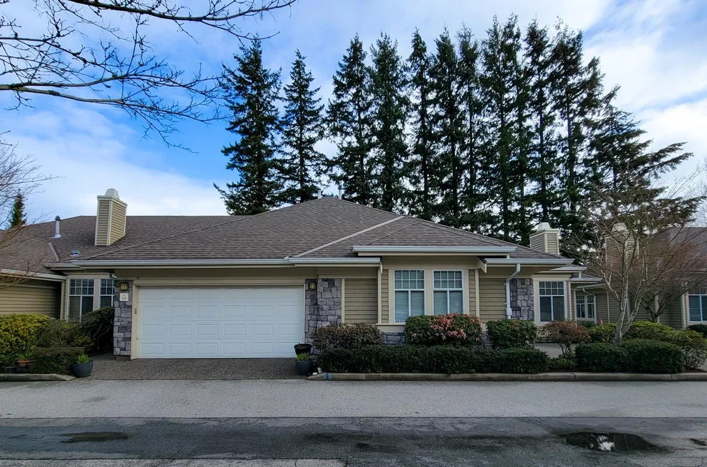 Townhouse for sale at 19 15677 24 Avenue Surrey British Columbia - MLS: R3145274
