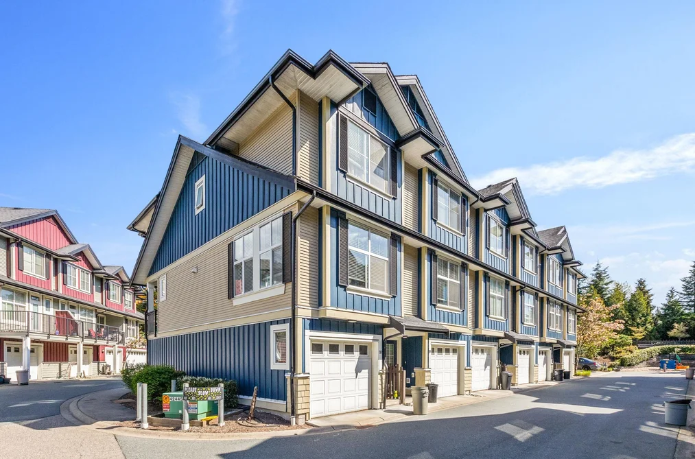 Townhouse for sale at 19 18211 70 Avenue Surrey British Columbia - MLS: R3117056