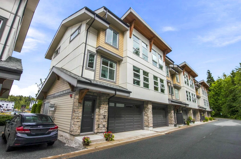 39548 Loggers Lane Unit 19, Squamish, BC - MLS: R3170358