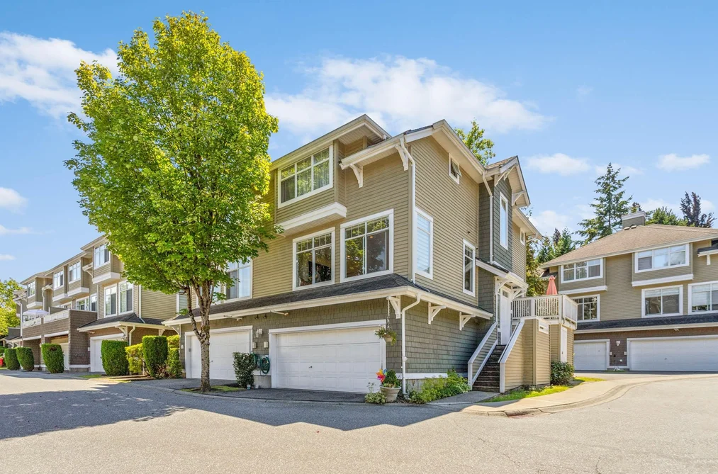 Townhouse for sale at 19 5240 Oakmount Crescent Burnaby British Columbia - MLS: R3142122