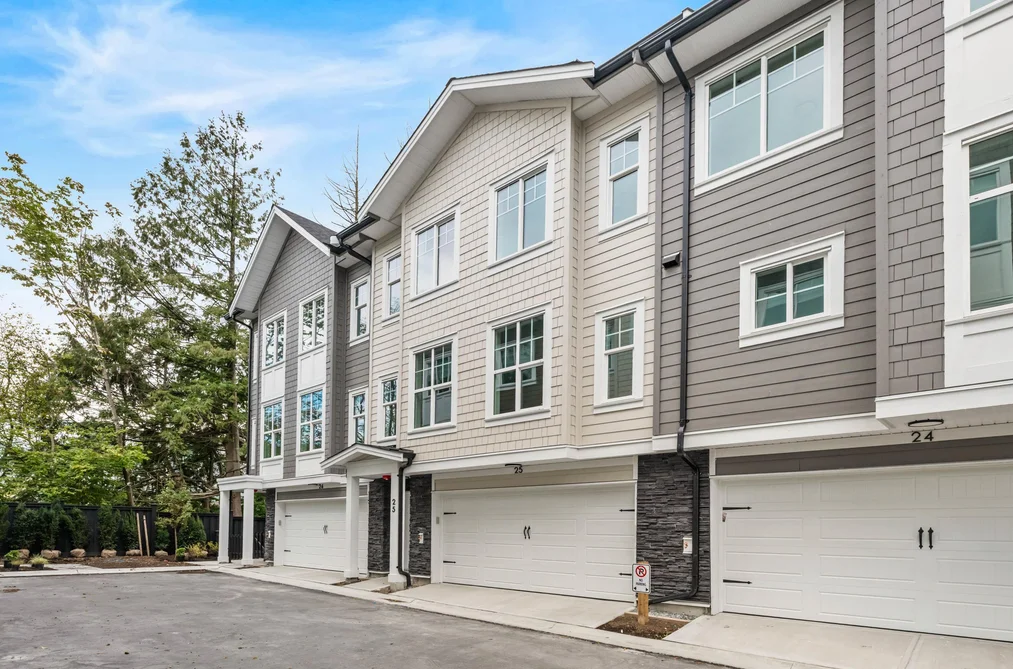19 7716 207 STREET, Langley BC V2Y 2A5, Langley BC — Residential for Sale - Photo 2