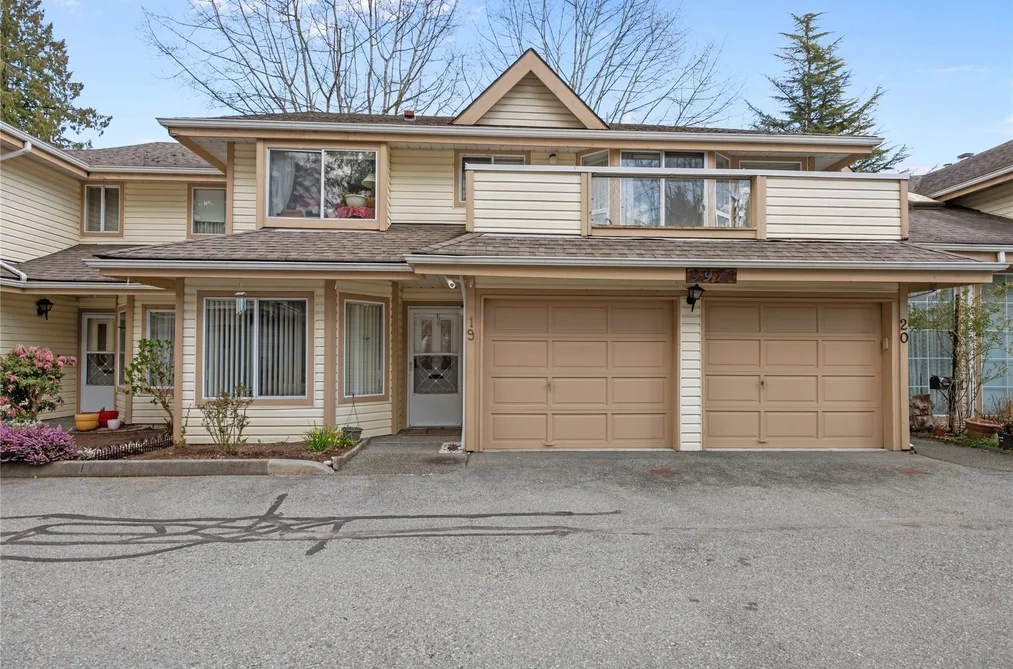 Townhouse for sale at 19 9971 151 Street Surrey British Columbia - MLS: R3104882