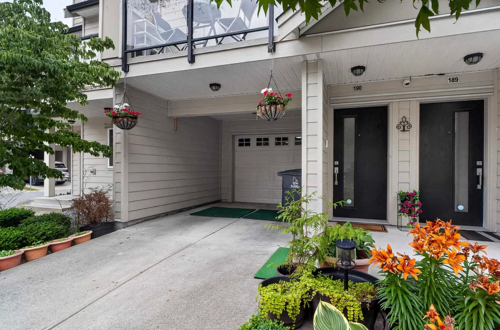190 13898 64 AVENUE, Surrey BC V3W 1L6, Surrey BC — Residential for Sale - Photo 2