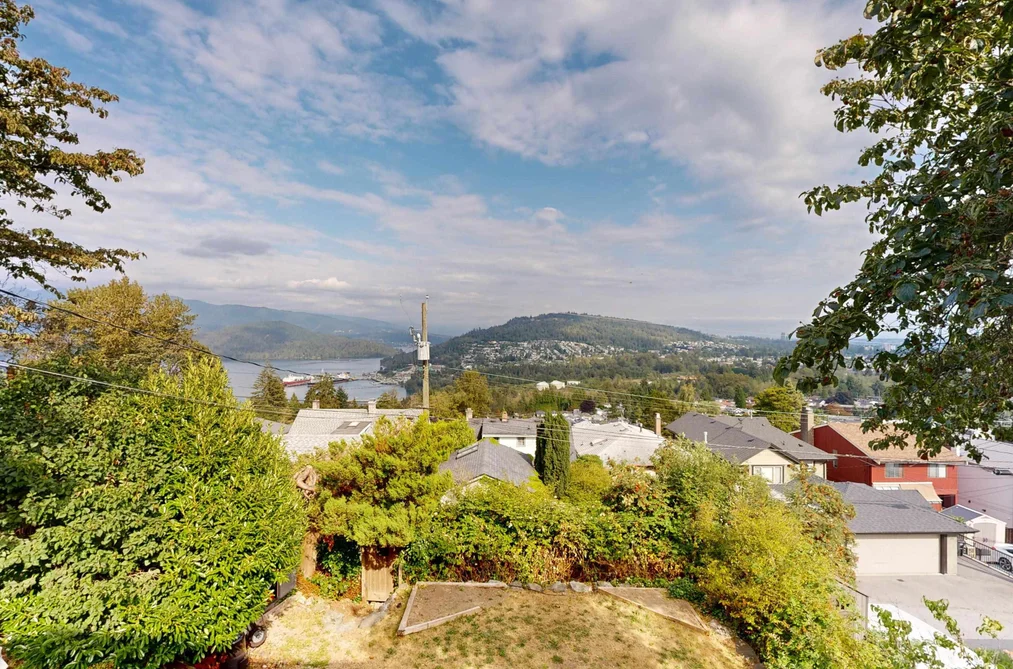 190 N ELLESMERE AVENUE, Burnaby BC V5B 1J8, Burnaby BC — Residential for Sale — Photo 36 of 38
