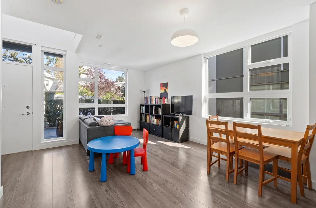 190 W 63RD AVENUE, Vancouver, BC — Residential for Sale — Photo 3 of 25
