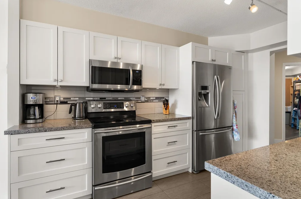 1901 1245 QUAYSIDE DRIVE, New Westminster BC V3M 6J6, New Westminster BC — Residential for Sale - Photo 2