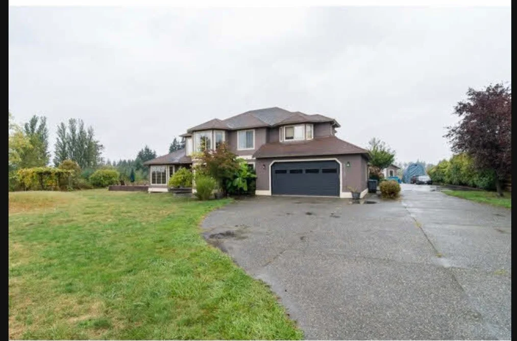 House for sale at 19019 16th Avenue Surrey British Columbia - MLS: R3057609