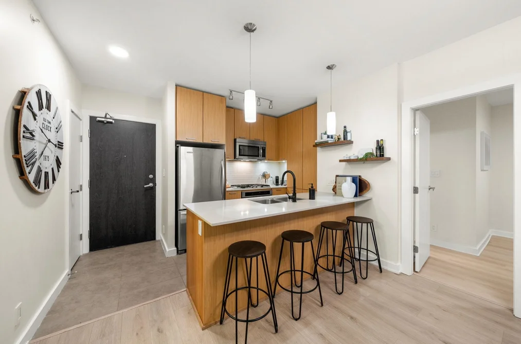 1902 301 CAPILANO ROAD, Port Moody BC V3H 0G6, Port Moody BC — Residential for Sale - Photo 4