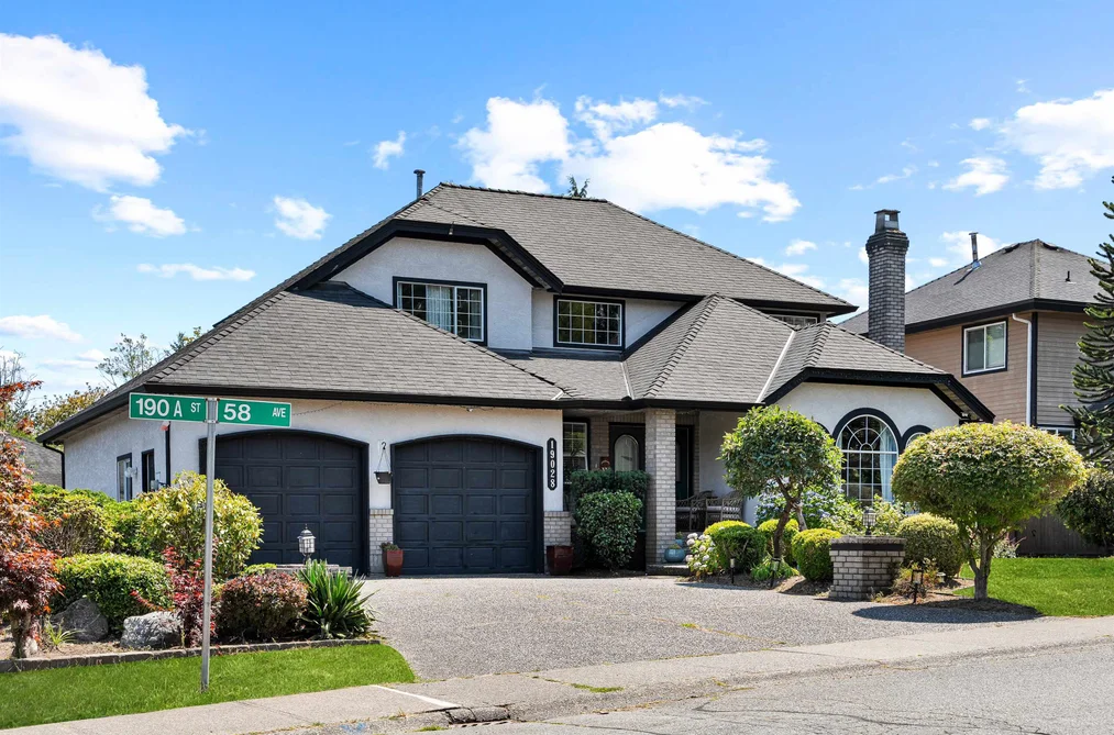 House for sale at 19028 58 Avenue Surrey British Columbia - MLS: R3147081
