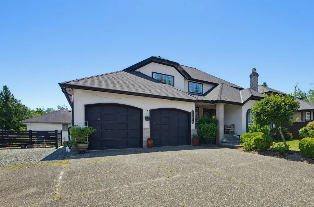 19028 58 AVENUE, Surrey BC V3S 7M3, Surrey BC — Residential for Sale — Photo 2 of 40
