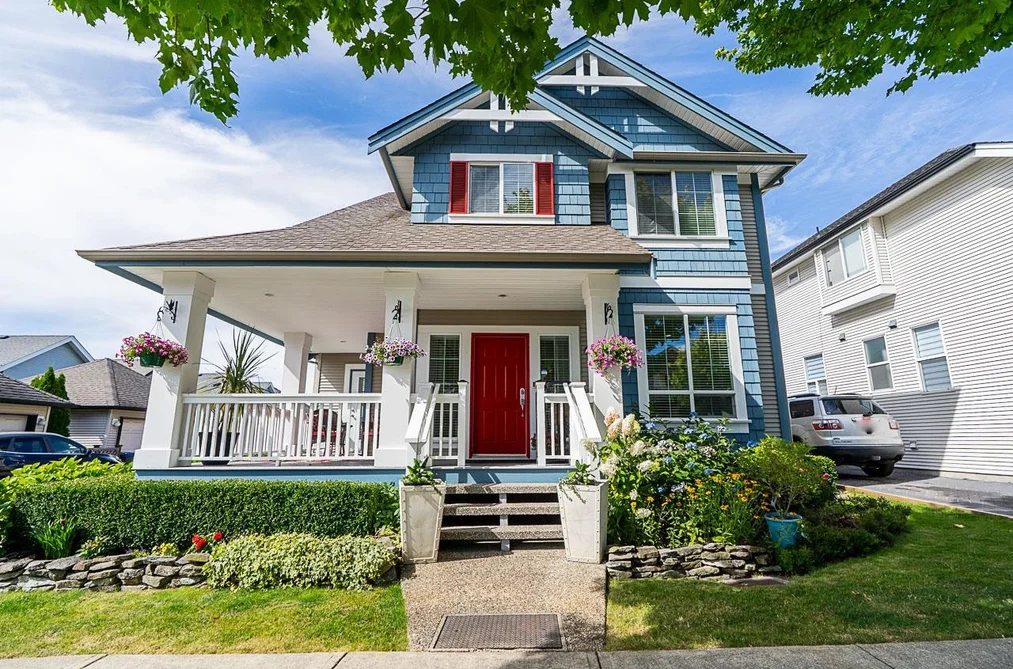 House for sale at 19029 68b Avenue Surrey British Columbia - MLS: R3163734