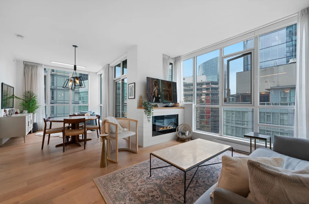 1903 1189 MELVILLE STREET, Vancouver BC V6E 4T8, Vancouver BC — Residential for Sale - Photo 2