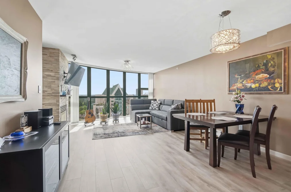 1903 1199 EASTWOOD STREET, Coquitlam BC V3B 7W7, Coquitlam BC — Residential for Sale - Photo 5