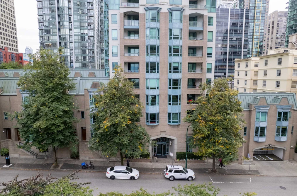 1903 - 1238 Melville Street, Vancouver, BC - MLS: R3175989 - Photo 4 1903 - 1238 Melville Street, Vancouver, BC - MLS: R3175989 - Photo 4