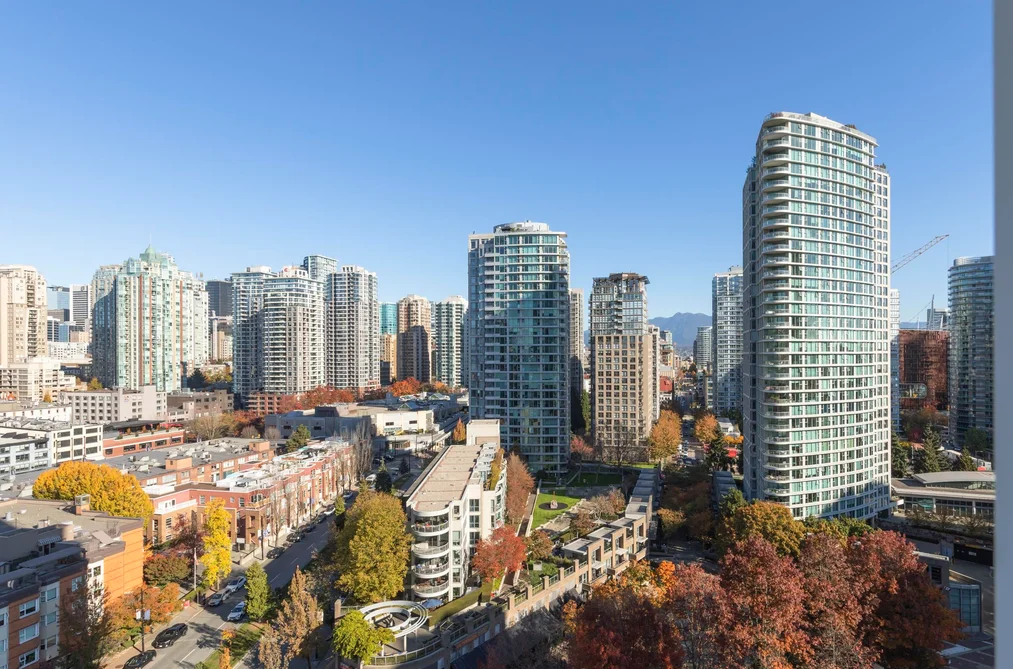 1903 - 193 Aquarius Mews, Vancouver, BC - MLS: R3179663 - Photo 5 1903 - 193 Aquarius Mews, Vancouver, BC - MLS: R3179663 - Photo 5
