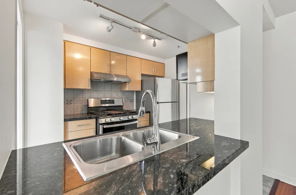 1903 - 193 Aquarius Mews, Vancouver, BC - MLS: R3179663 - Photo 8 1903 - 193 Aquarius Mews, Vancouver, BC - MLS: R3179663 - Photo 8